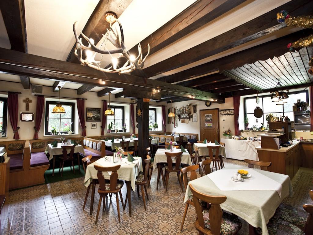 Landhotel Lacknerhof Mariapfarr Exterior photo
